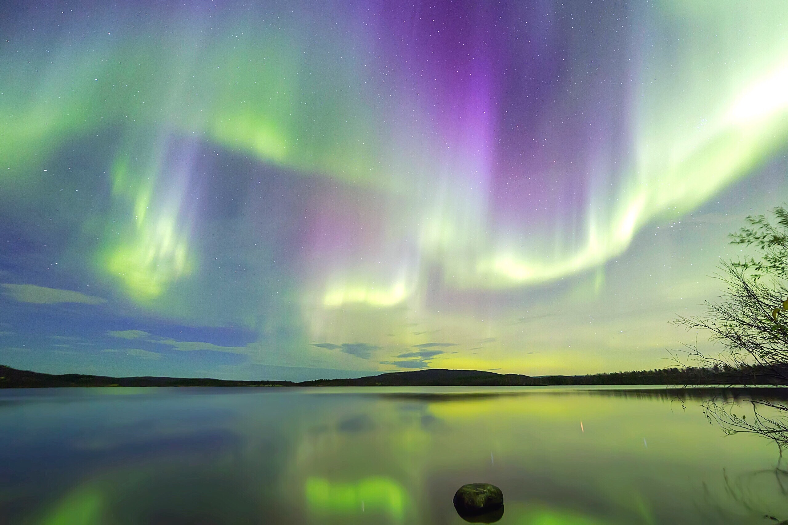 Every Winter, the Aurora Borealis Turns the Night Sky Into a Paint Box of Colors